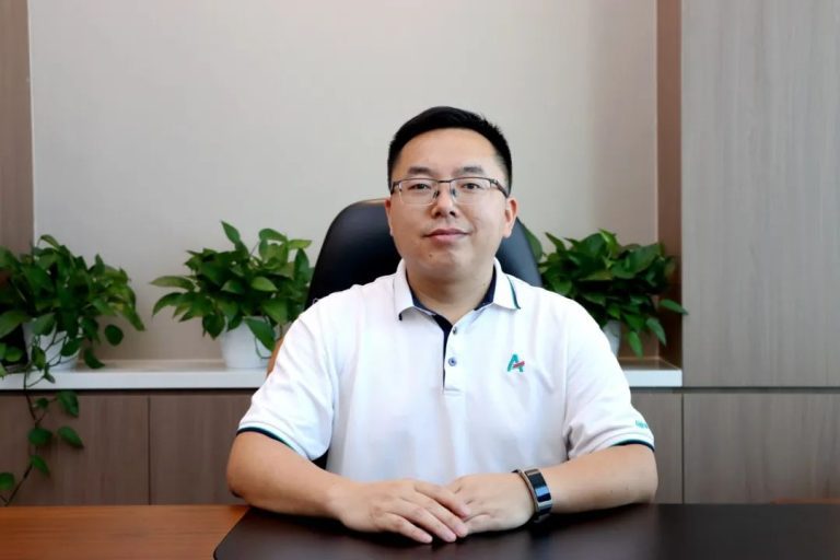 媒体专访 | 冲刺“虾蟹料登顶目标”!澳华“大客户”战略背后的增长逻辑!