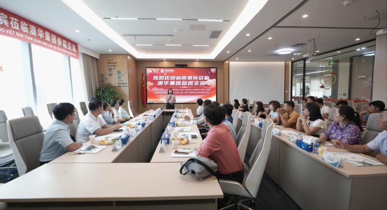 越南合作伙伴莅临澳华集团总部交流，共谋深耕越南市场